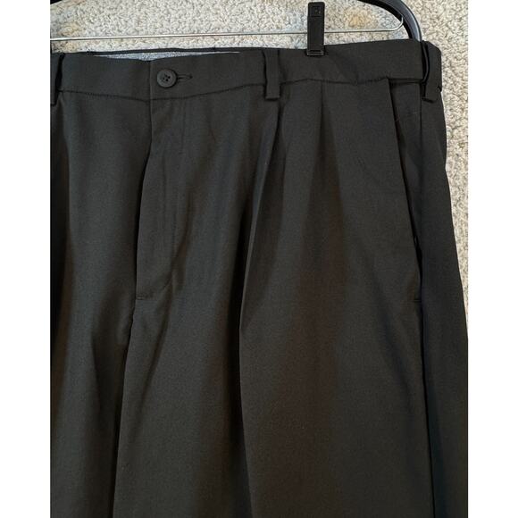 Haggar Cool Right Performance Flex Mens Black Pants 38x29 Classic Fit - Picture 6 of 16